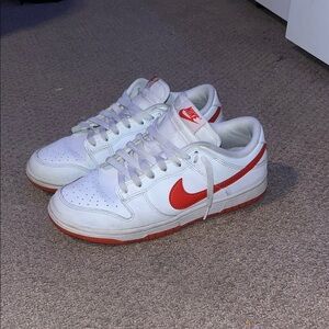 Nike Men's White and Red Dunks
